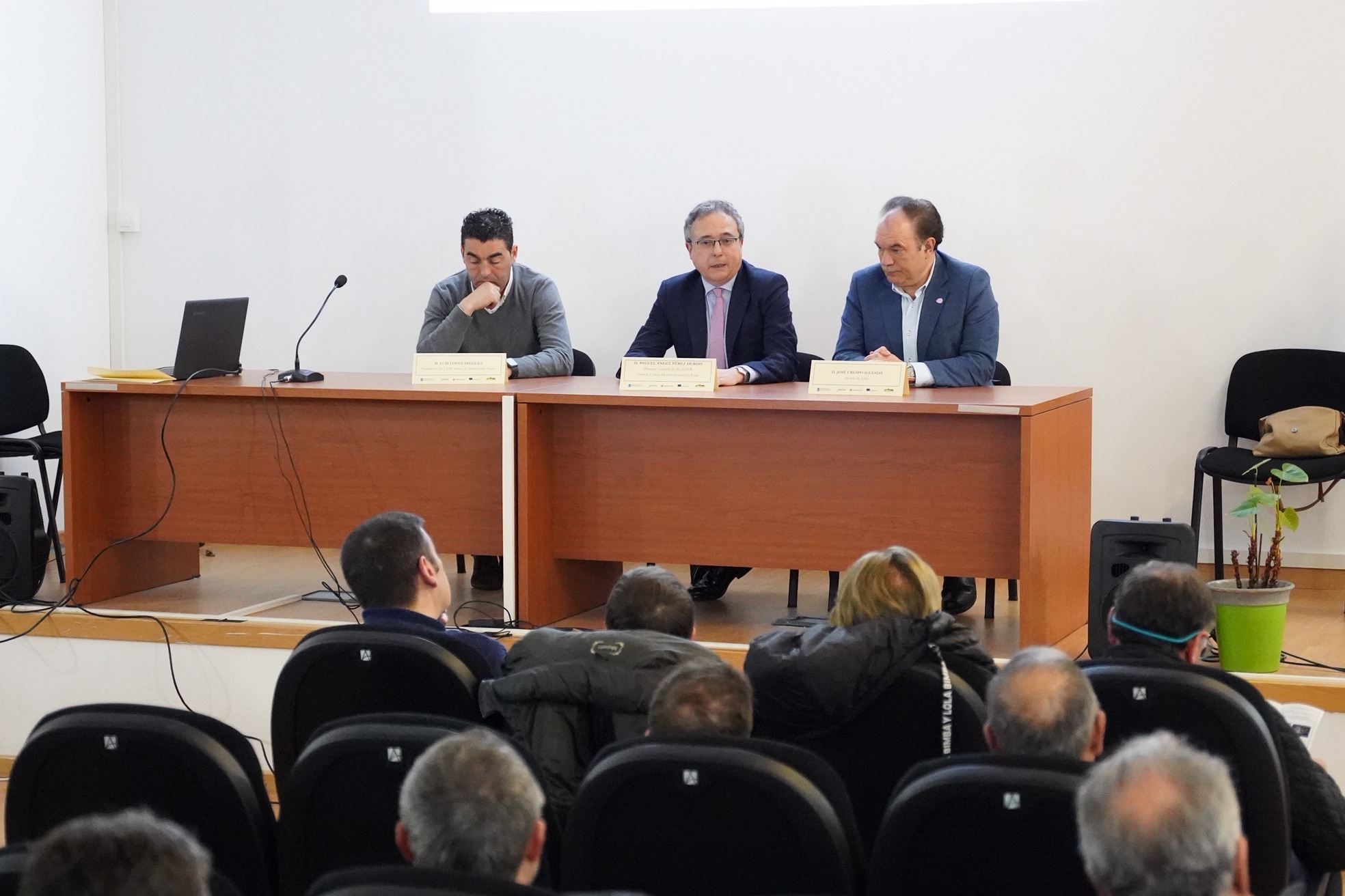 Miguel Pérez Dubois acudió a la inauguración del Training Course
